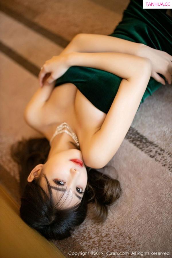 杨晨晨 sugar小甜心CC [XIUREN]高清写真图 2019.10.15 杨晨晨sugar第52张图片